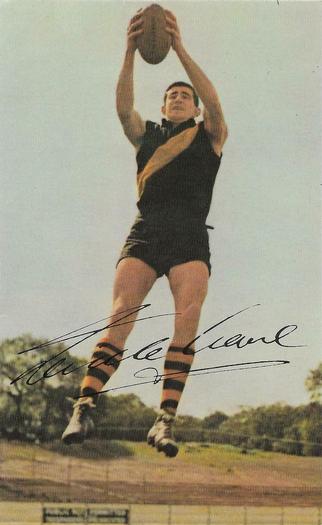 1965 Mobil Footy Photos VFL #9 Neville Crowe Front